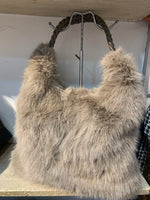 Borsa Pelliccia sintetica manica intrecciato