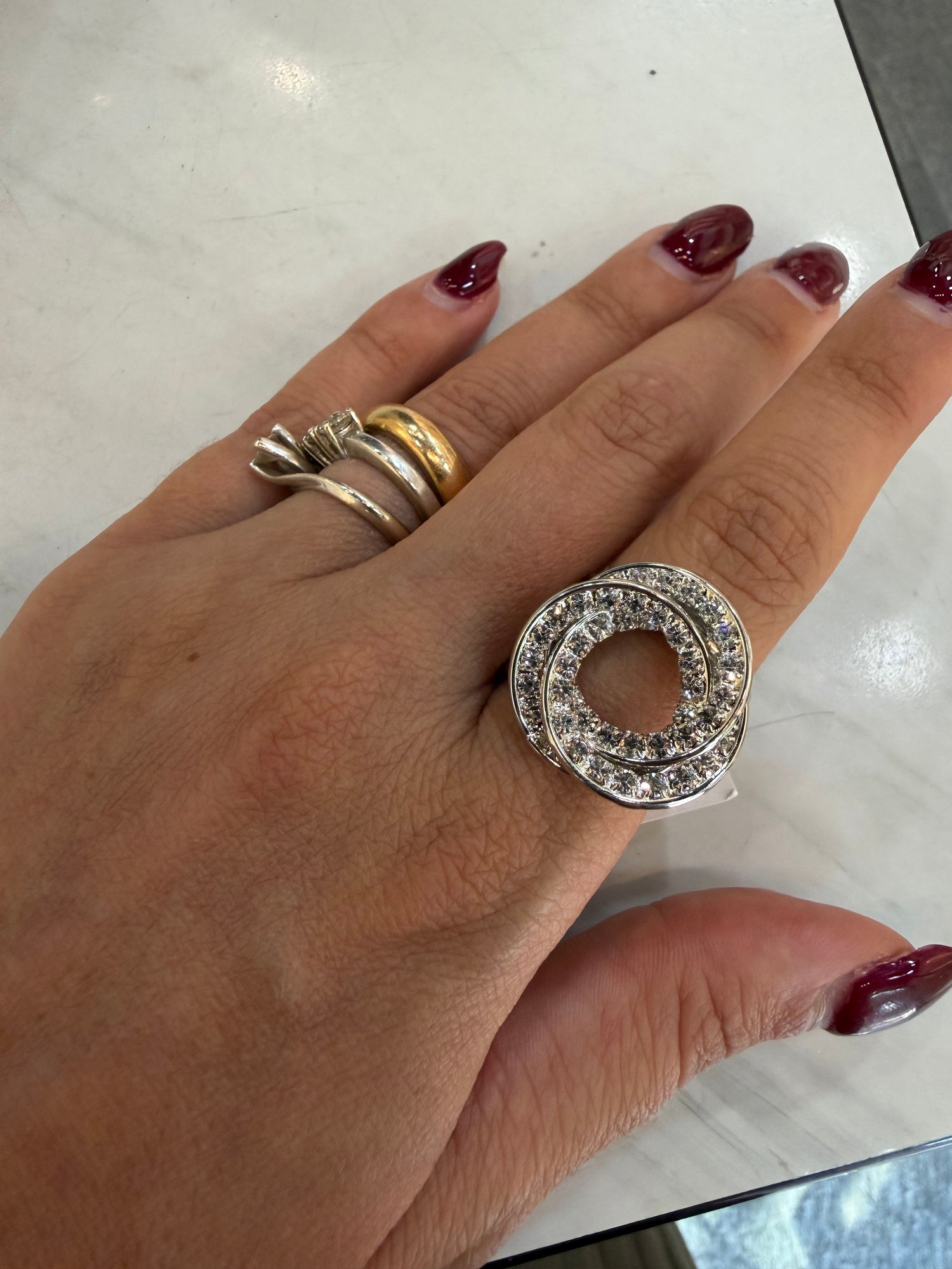 Anello Cerhio strass