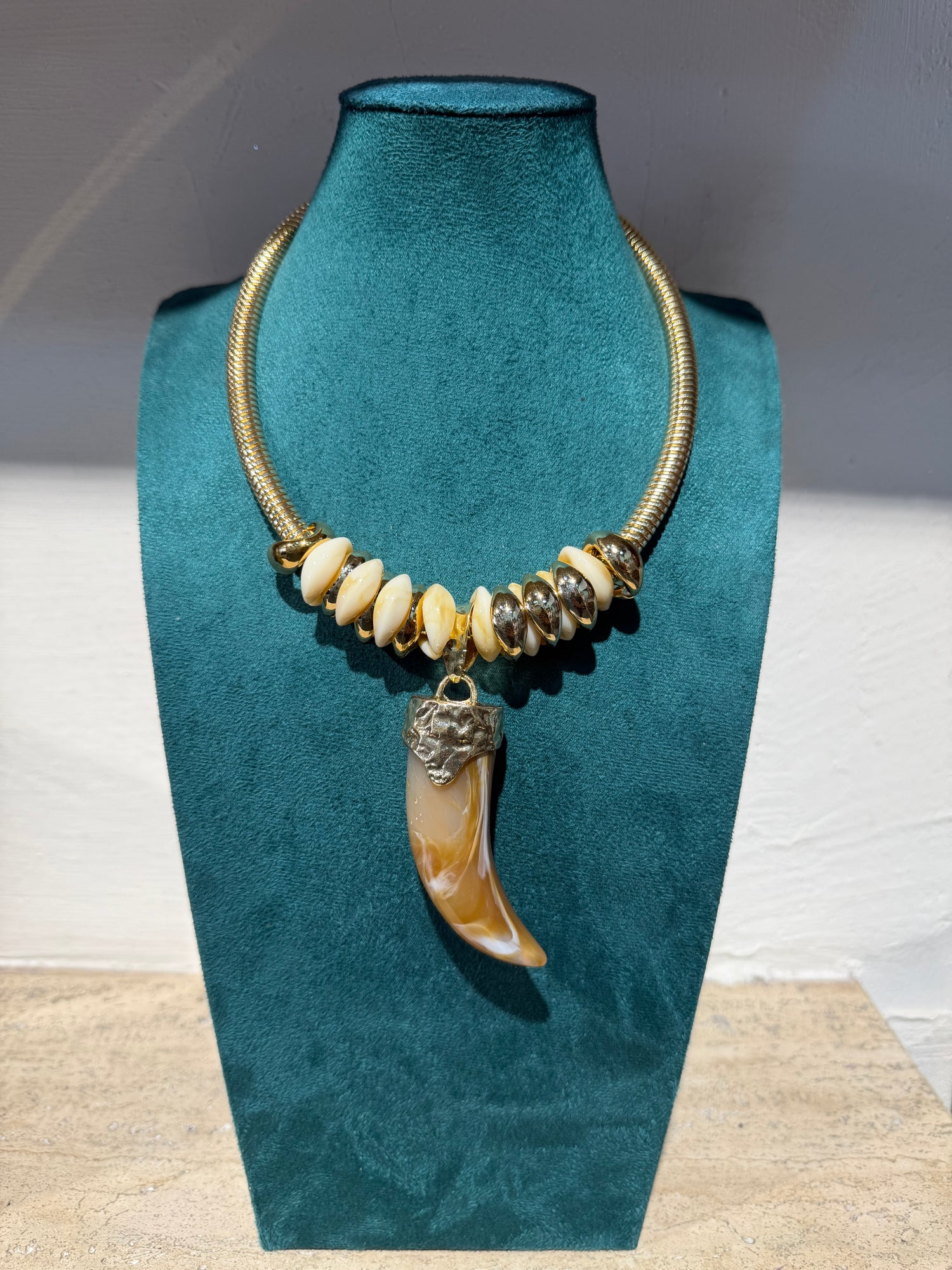 Collana con Corno Avorio