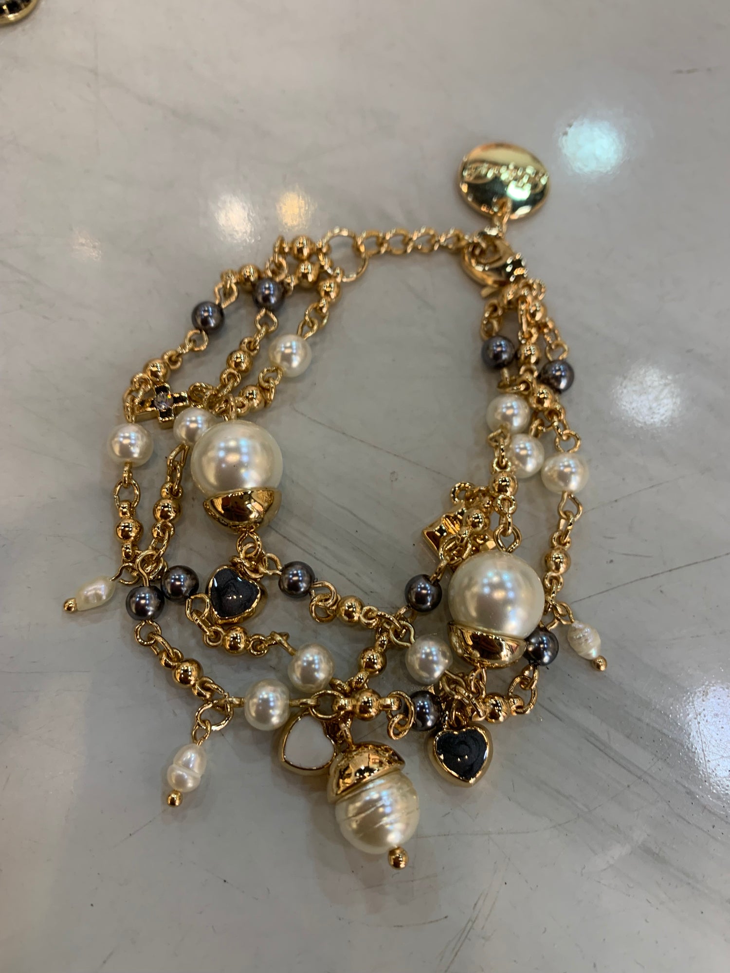 Bracciale con Charms Perle e cuoricini