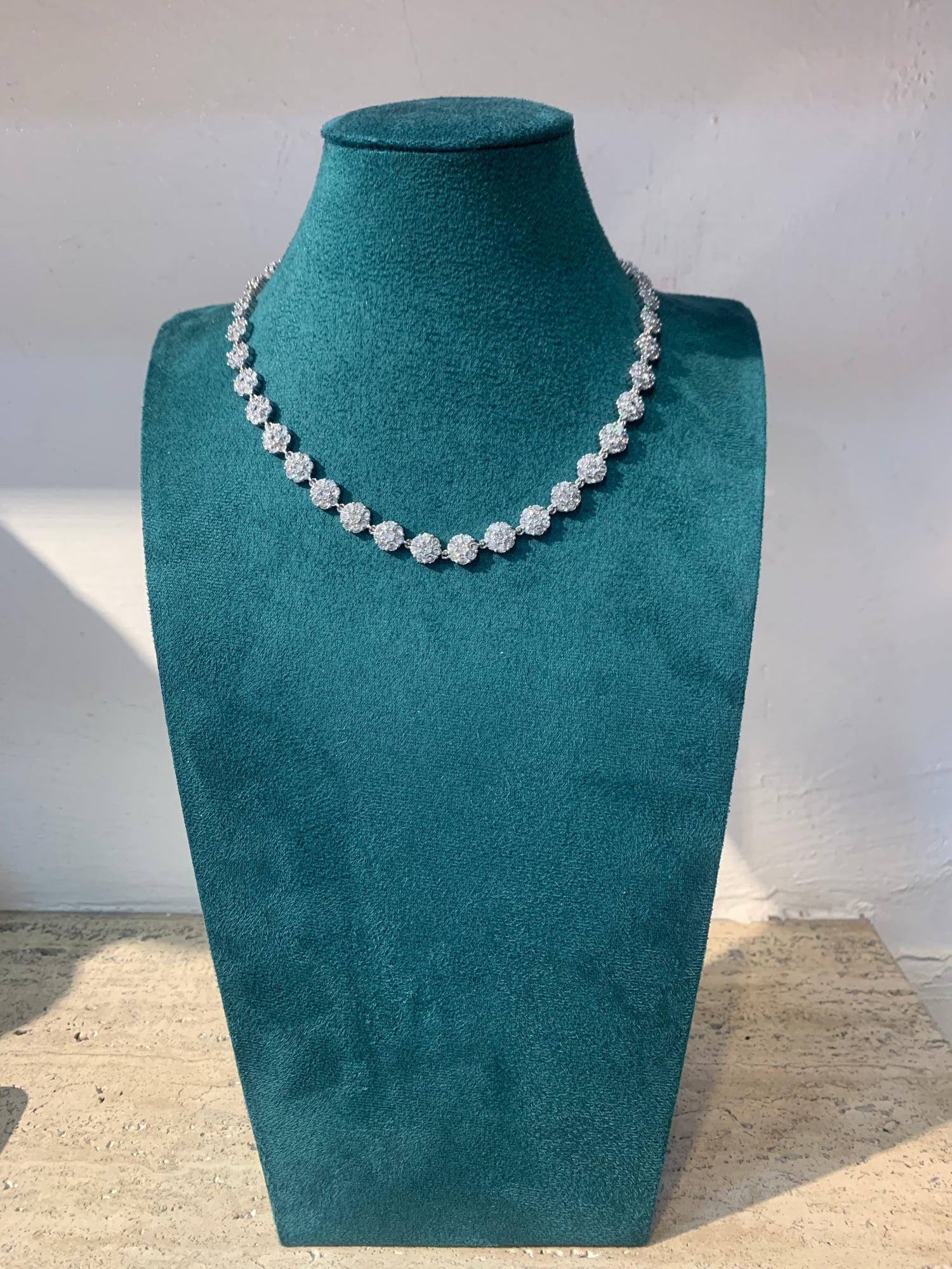 Collana Magic