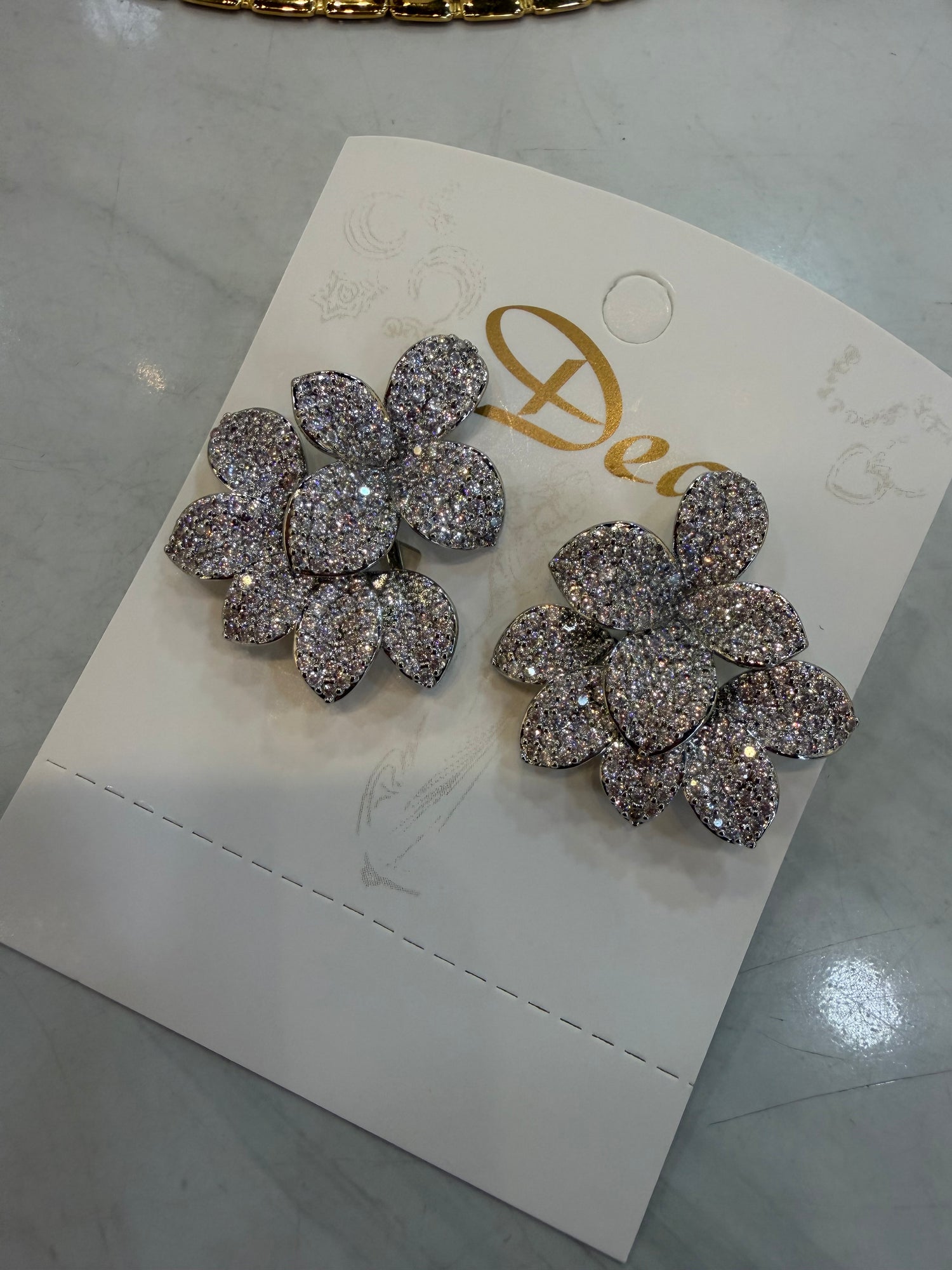 Orecchini Flower effetto piercing