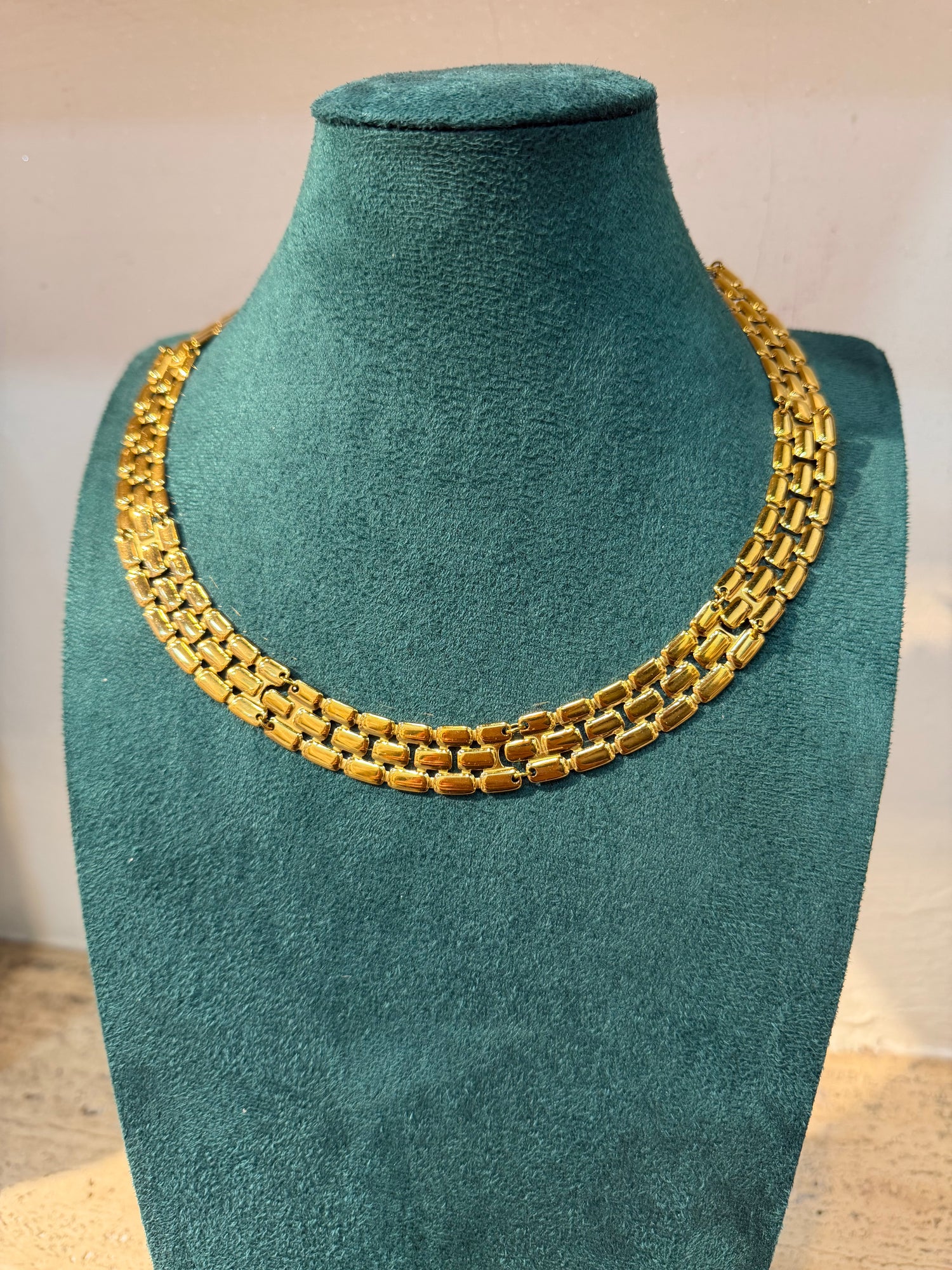 Collana Hurgada