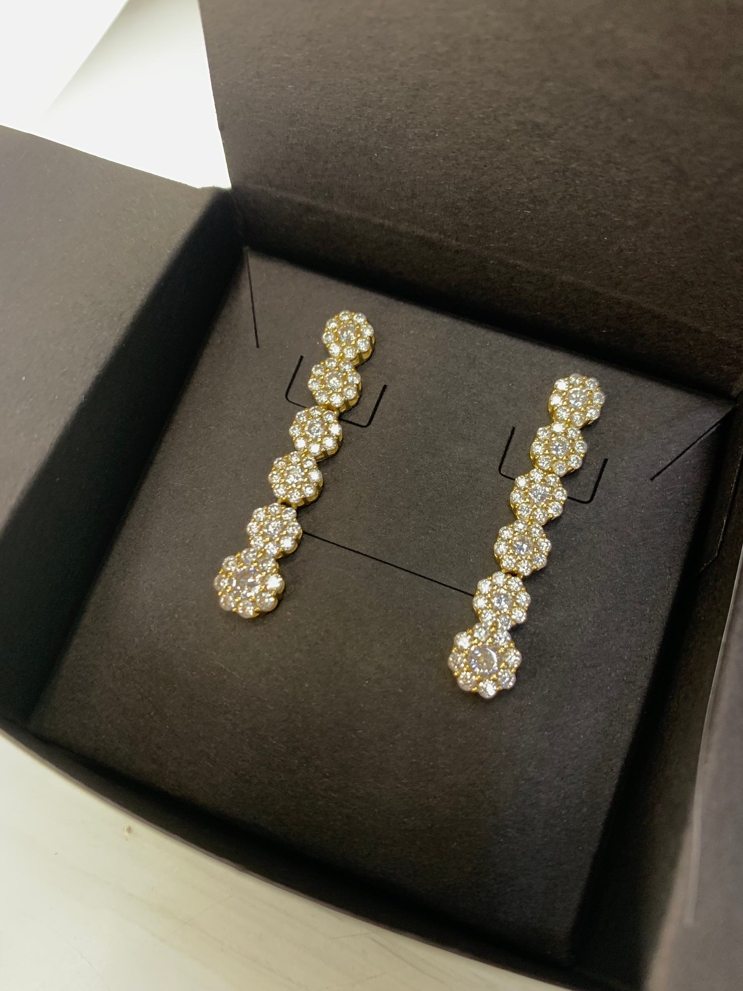 Orecchini Magic Long