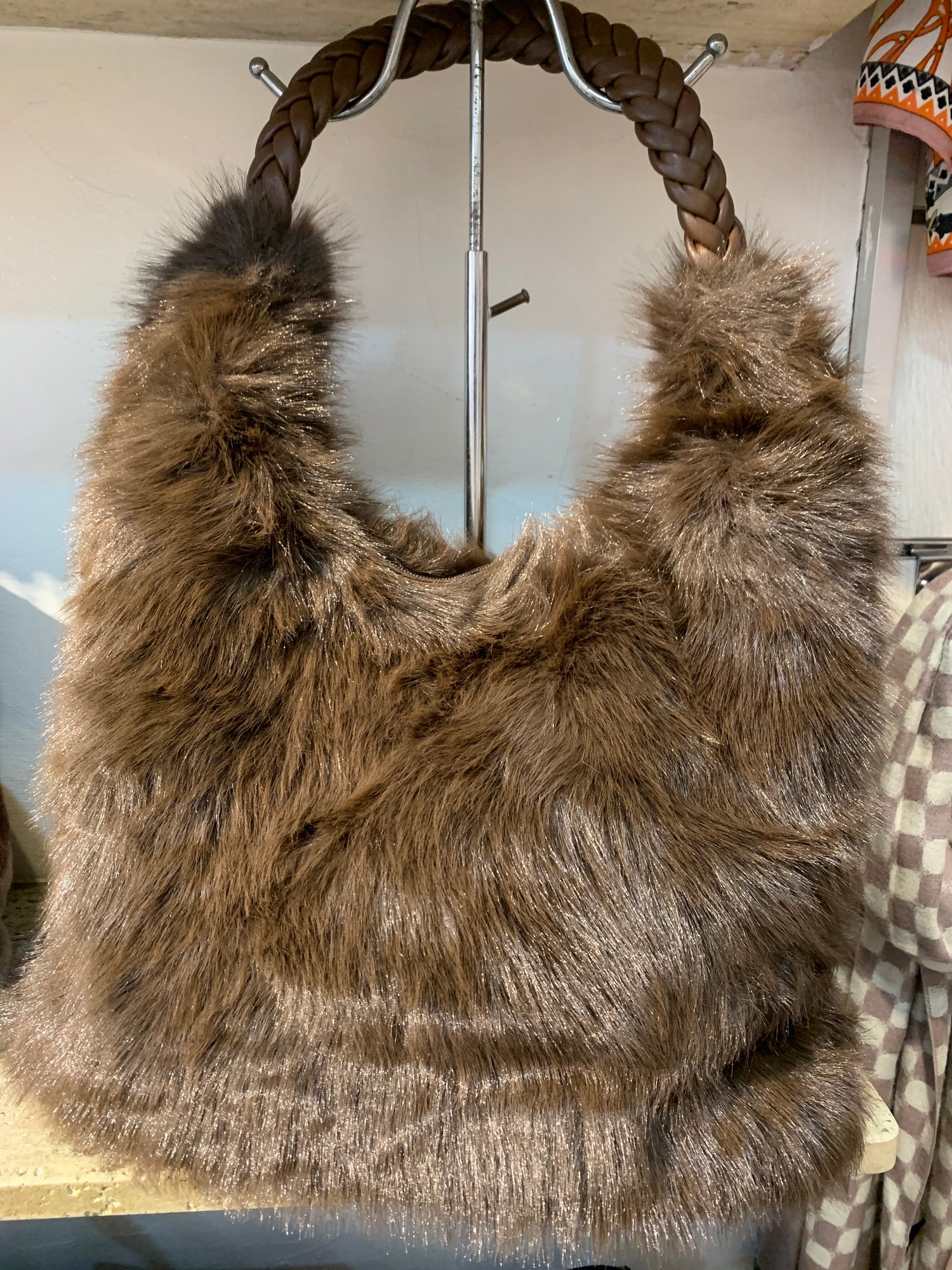 Borsa Pelliccia sintetica manica intrecciato