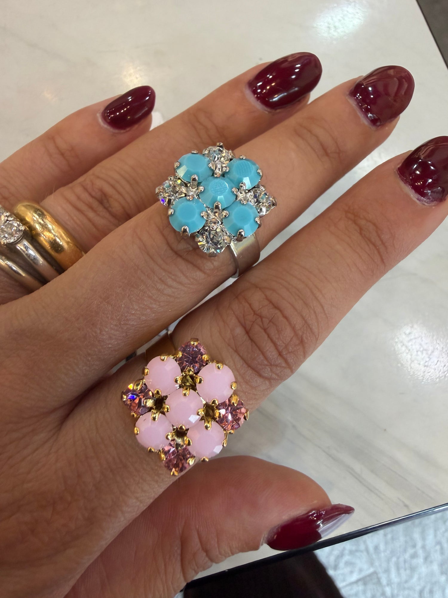 Anello Opali