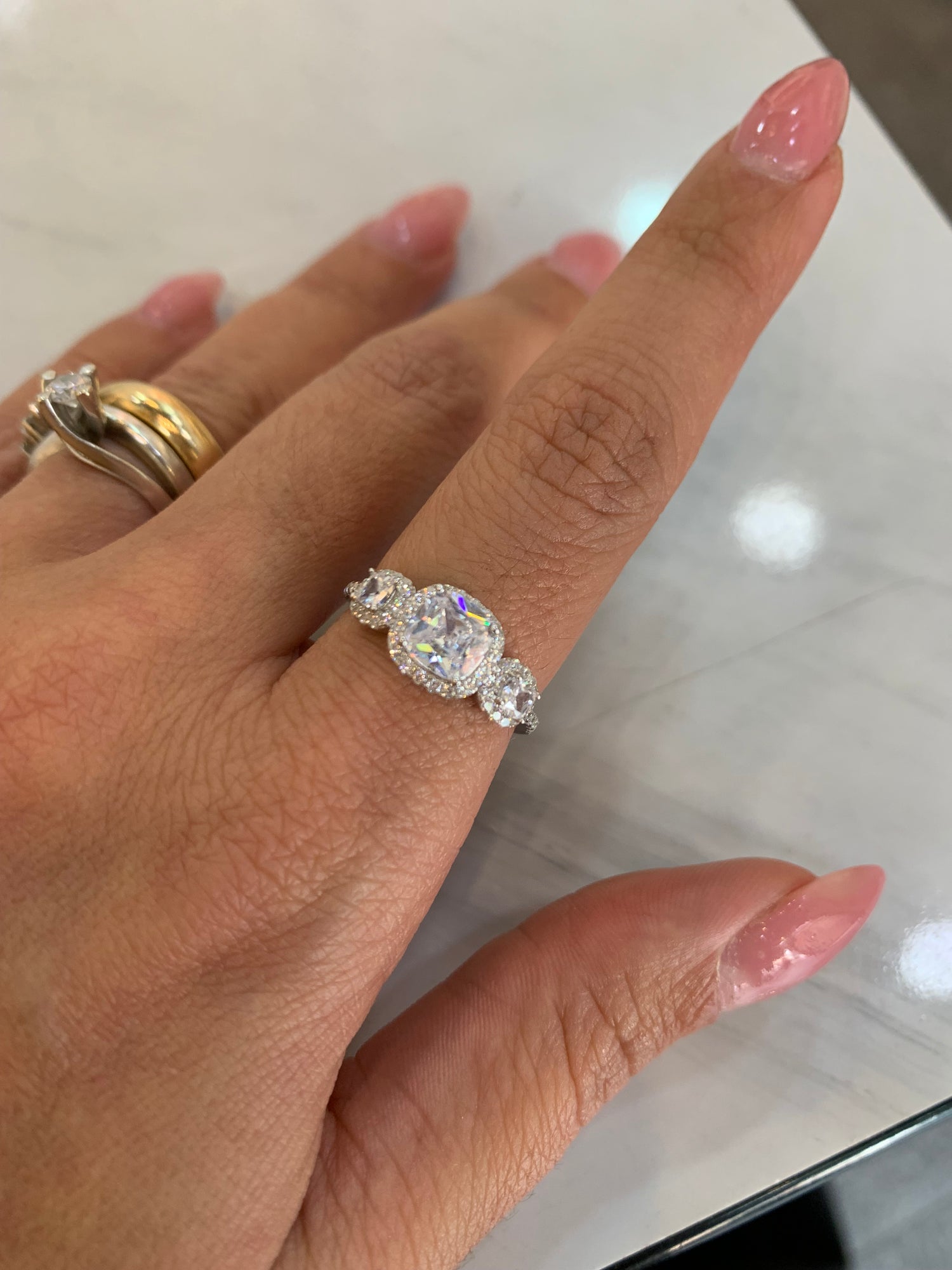 Anello Square zirconia