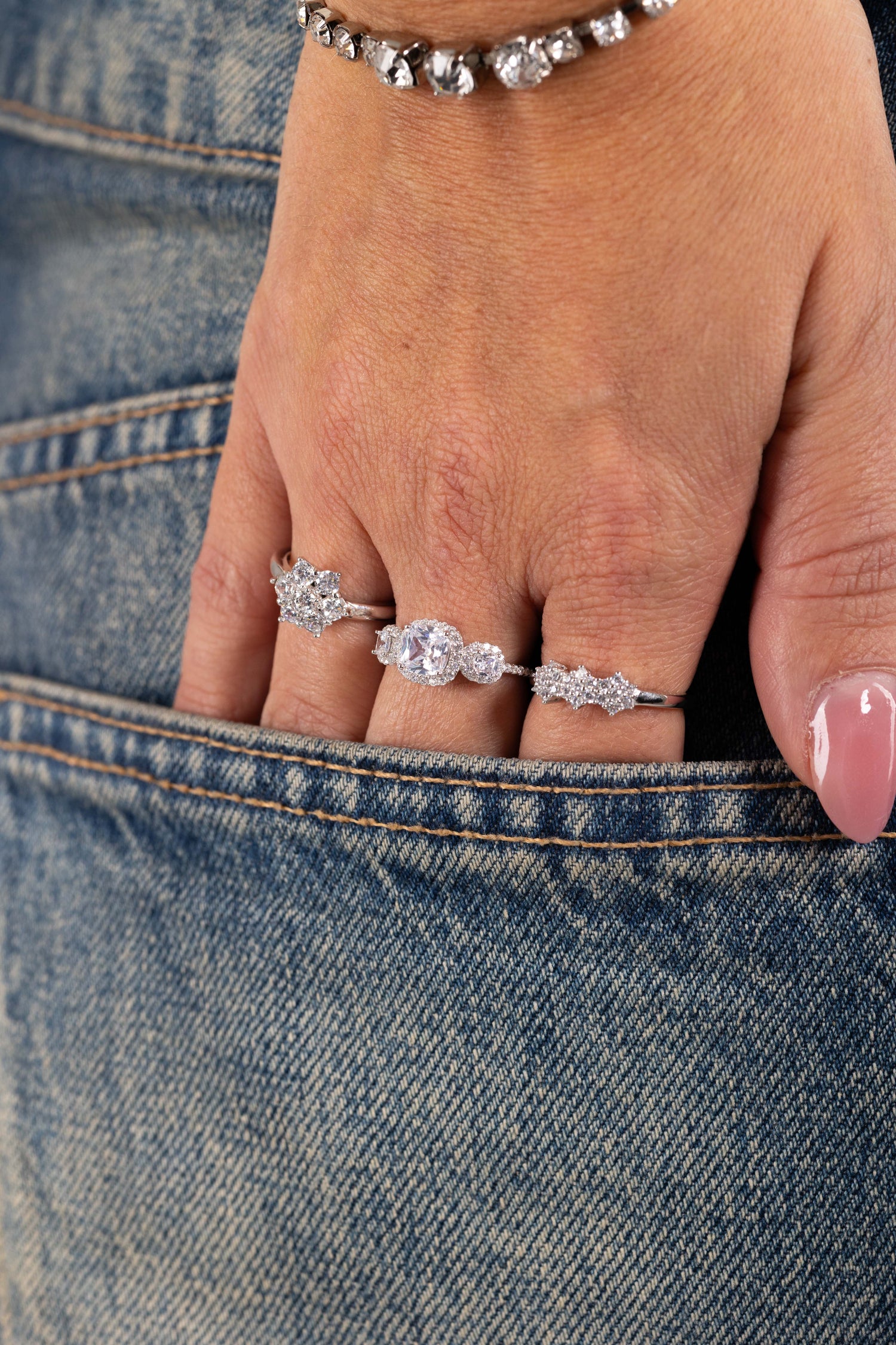 Anello Square zirconia