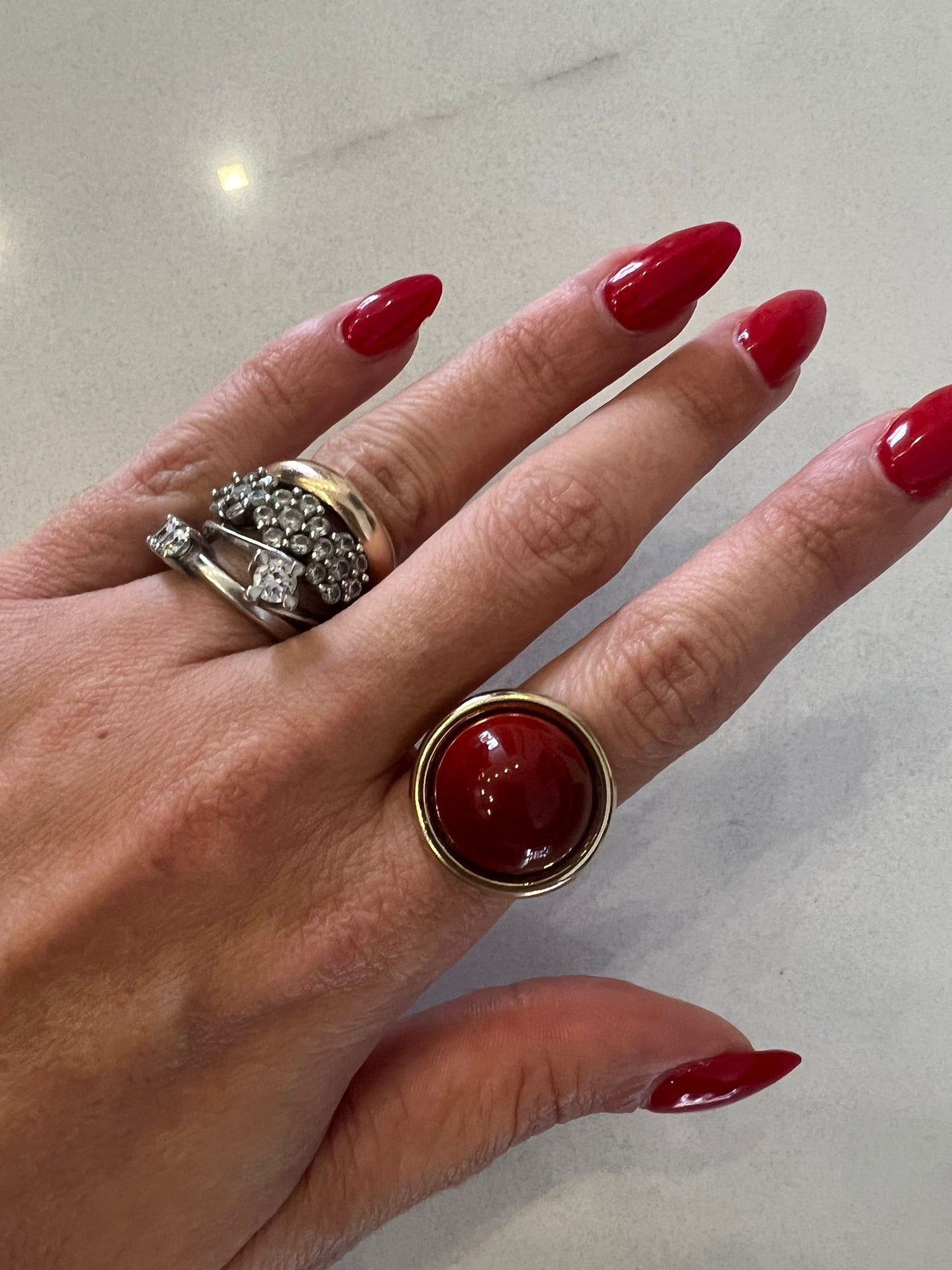 Anello Greta tondo
