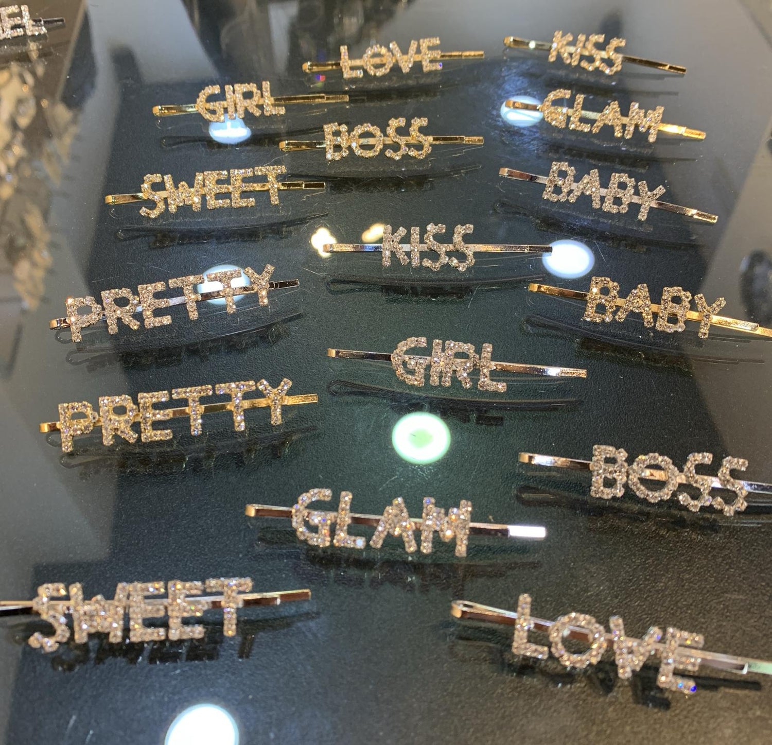 Hair Clip (Word)