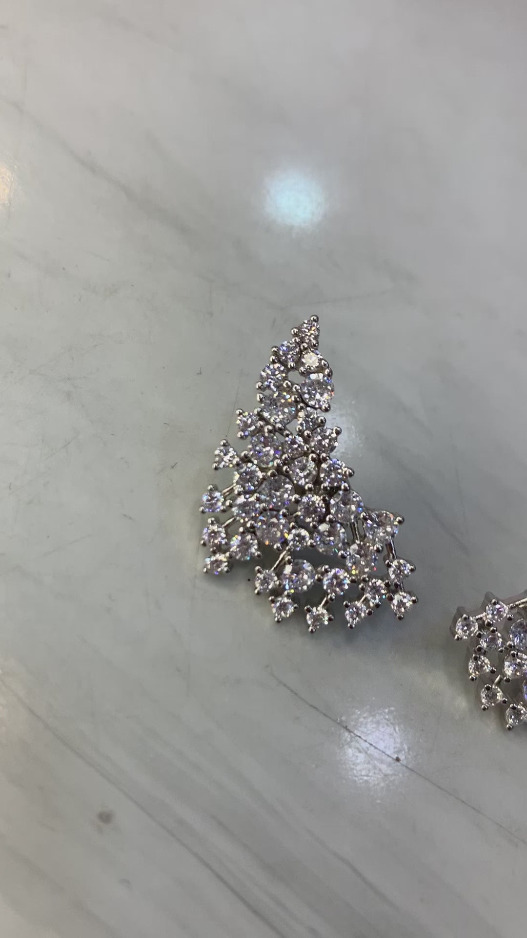 Orecchino Ali D’Angelo