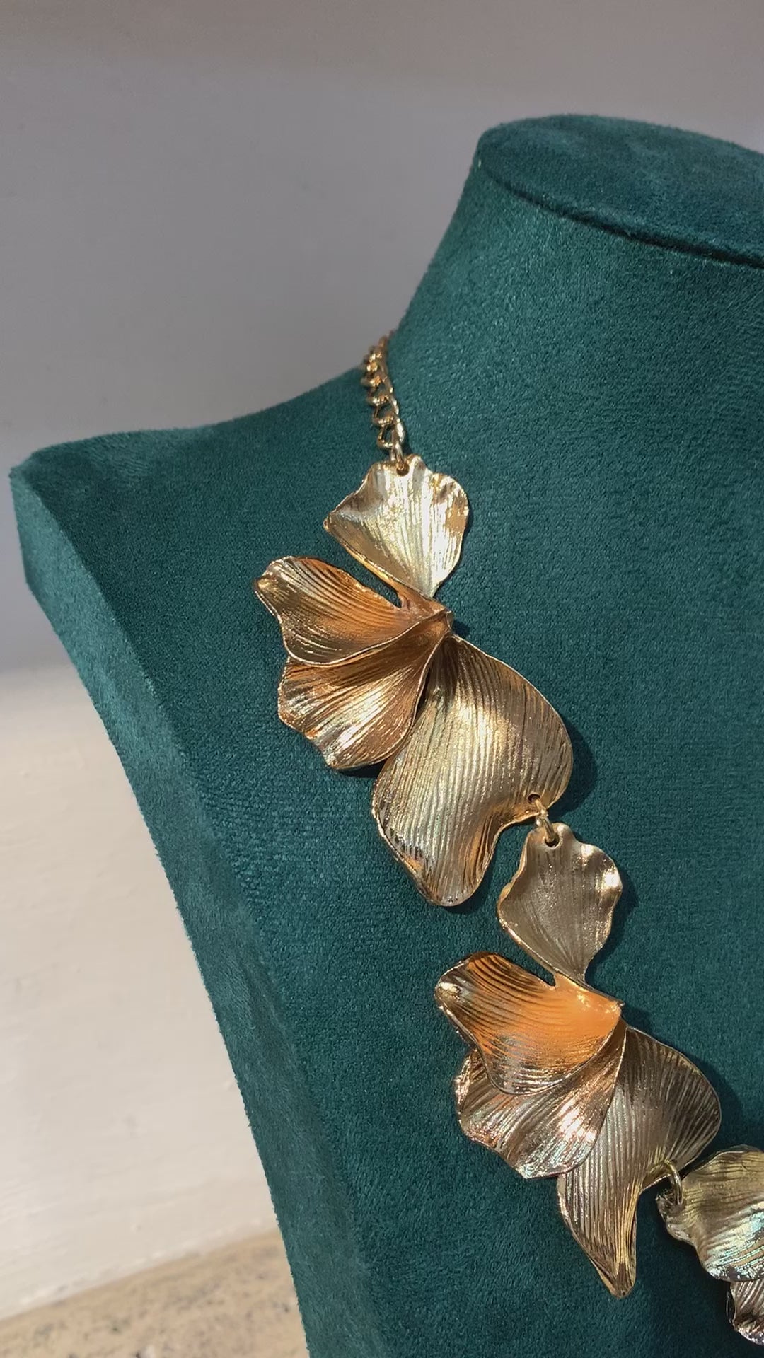 Collana Foglie Metal
