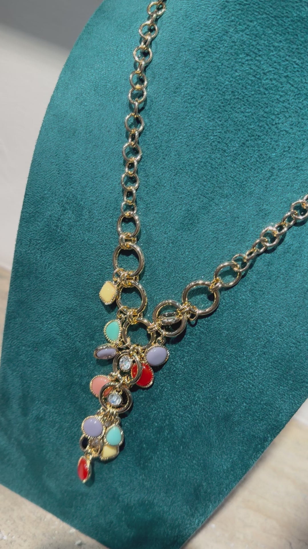 Collana con Charms multicolor